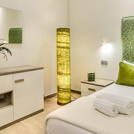Estay - Artis
