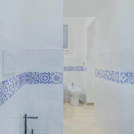 Pensión Artis Cagliari